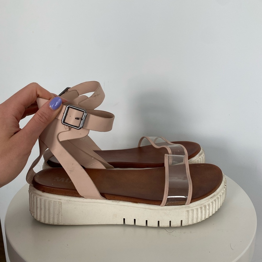 MIA Platform Sandal